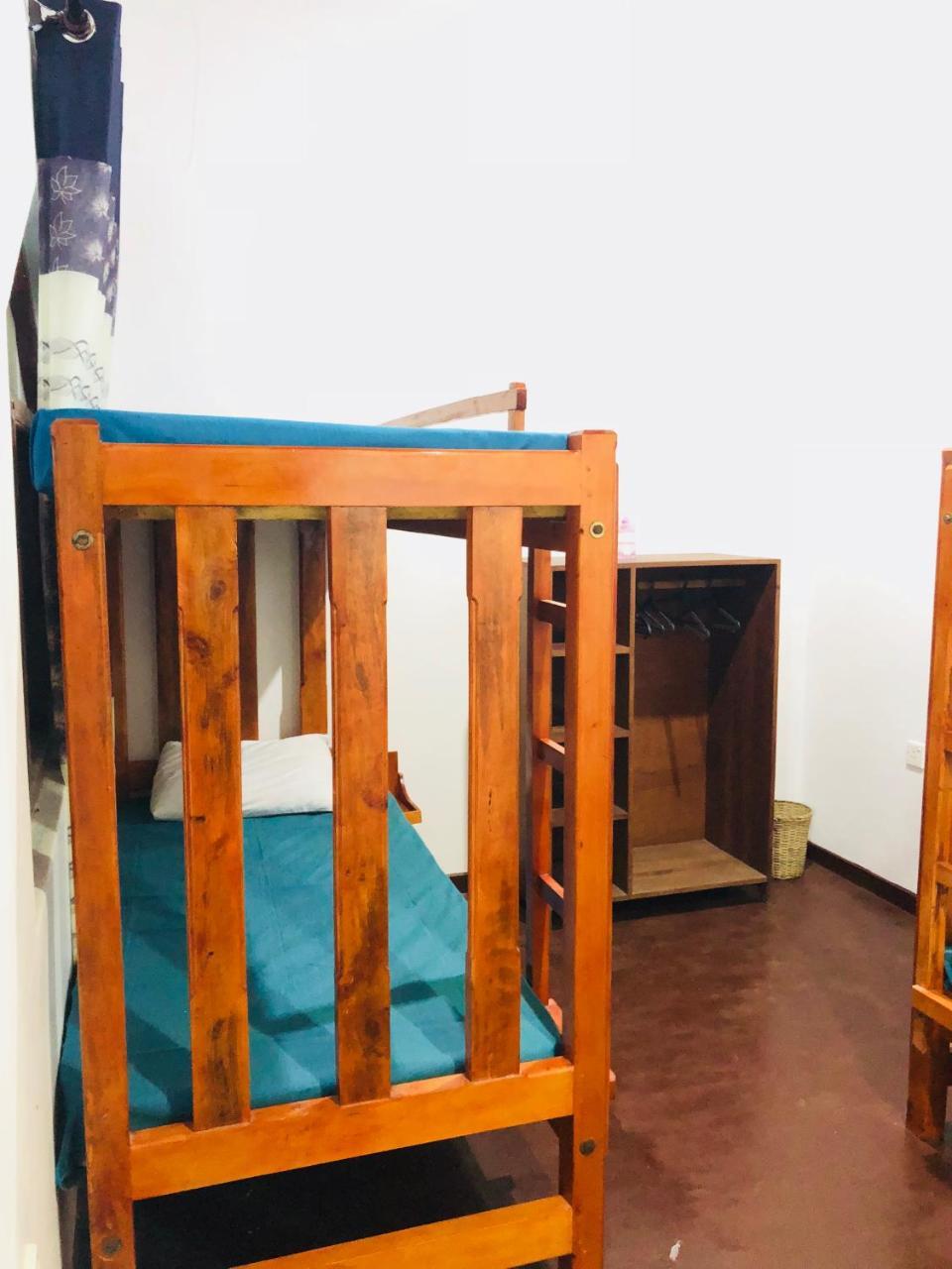 Mama'S Hostel Ahangama Extérieur photo
