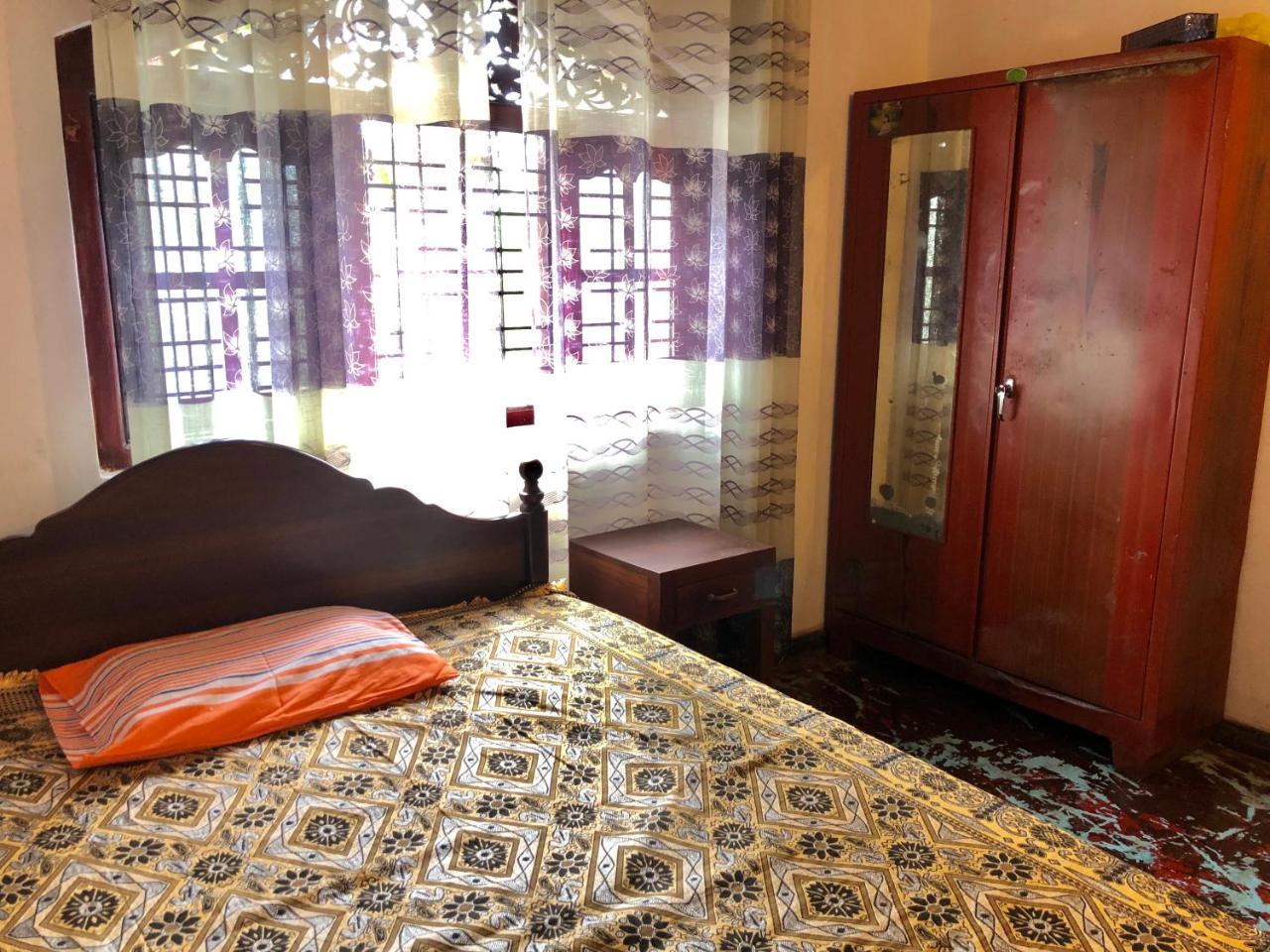Mama'S Hostel Ahangama Extérieur photo